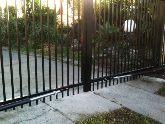 Automatic gates sliding gates double gates manufactured in aluminum